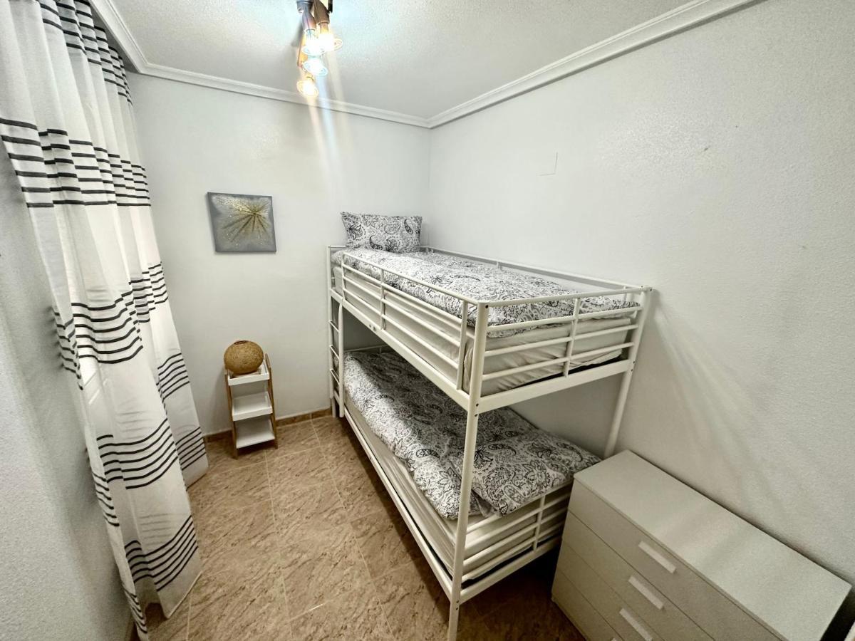 Costa Blanca Apartment Torrevieja Ngoại thất bức ảnh