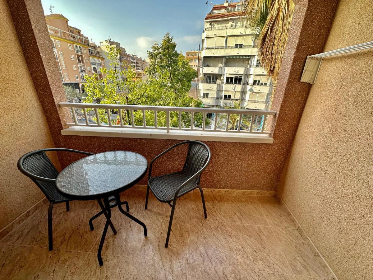 Costa Blanca Apartment Torrevieja Ngoại thất bức ảnh
